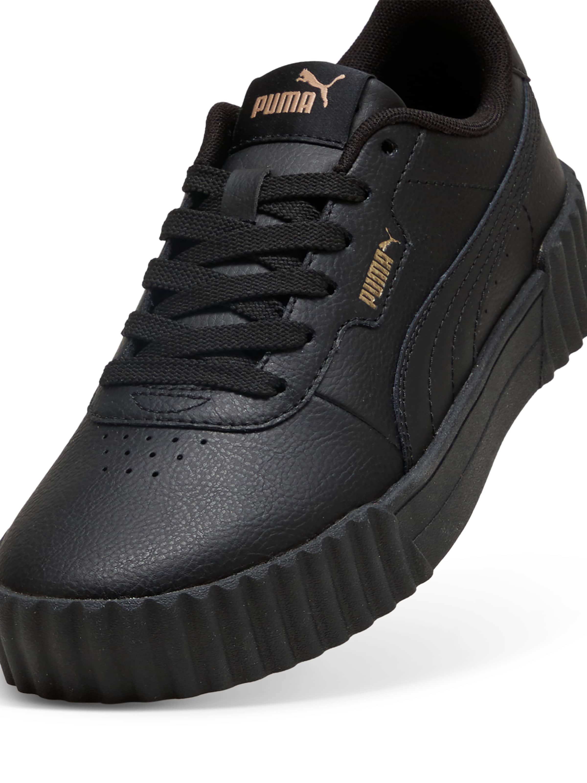 PUMA Trampki niskie 'Carina 3.0' w kolorze czarny