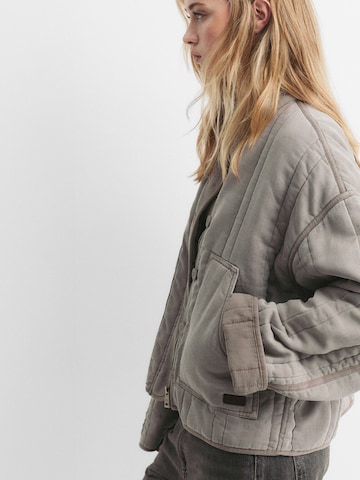 Veste mi-saison 'PACIFIC' Pull&Bear en gris