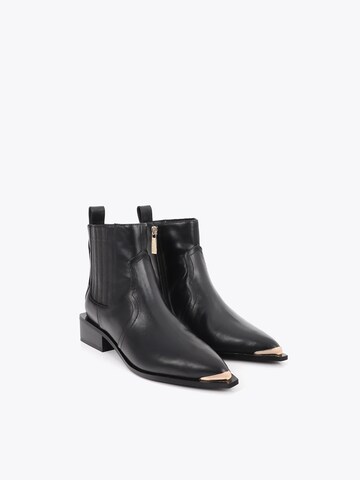 Lola Casademunt - Botas pelo tornozelo em preto