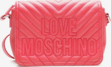 Love Moschino Schultertasche / Umhängetasche One Size in Rot: predná strana