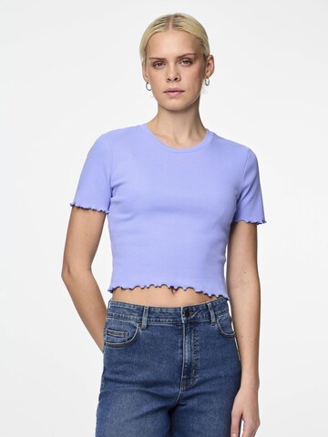 T-shirt 'PCMaddy' PIECES en bleu : devant
