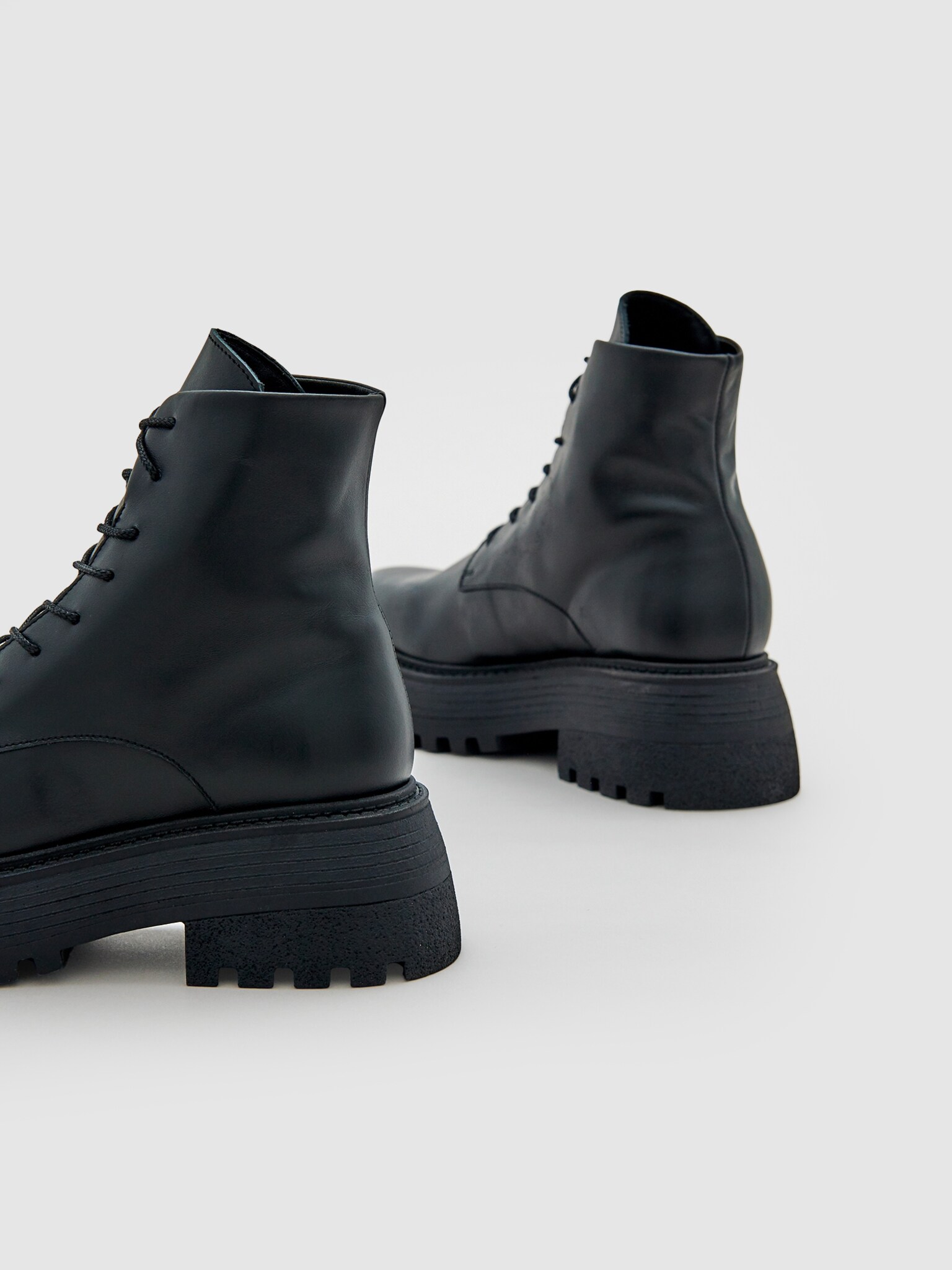 Bottines à lacets 'Ivera'