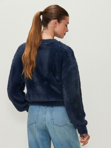 Next Pullover in Blau