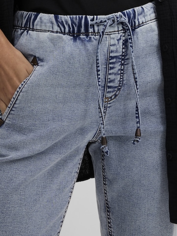 bonprix Loosefit Jeans in Blauw