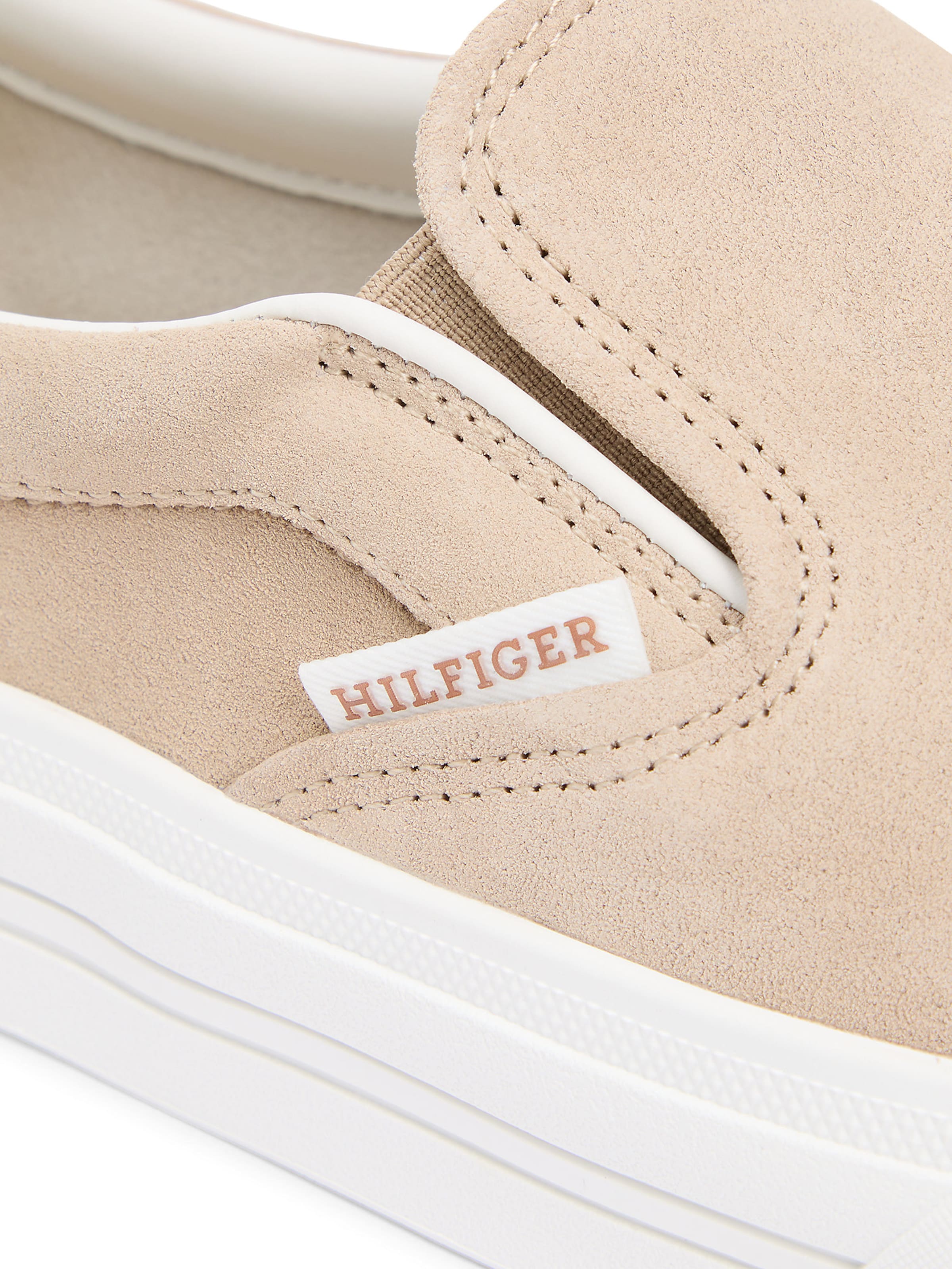 TOMMY HILFIGER Slip-on in Beige