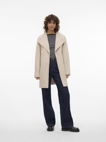 VERO MODA Overgangsfrakke 'EMMA' i beige
