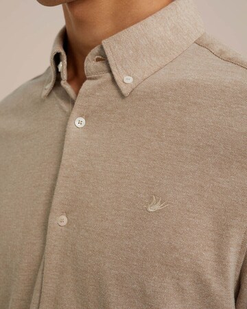 WE Fashion Slim fit Button Up Shirt in Beige