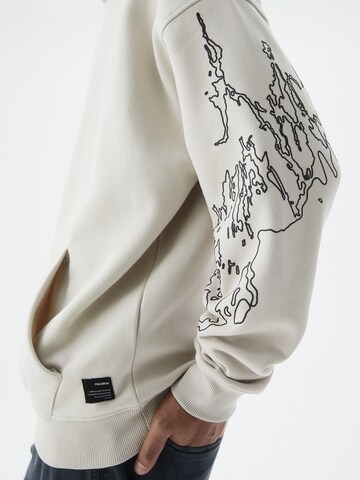 Pull&Bear Sweatshirt in Weiß