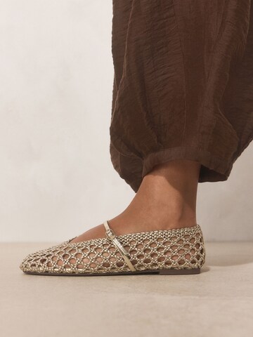Ballerina con cinturino 'Forever Comfort' di Next in oro