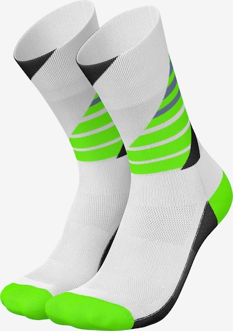 INCYLENCE Sportsocken 'LADDERS' in Grün: Vorderseite