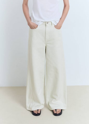 MANGO Wide leg Jeans 'Mila' in White: front