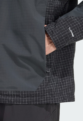 ADIDAS TERREX - Chaqueta de montaña 'Xploric' en negro