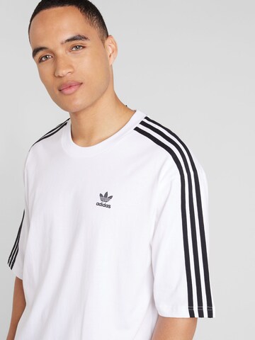 ADIDAS ORIGINALS Bluser & t-shirts 'Adicolor' i hvid