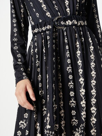 Robe Warehouse en noir