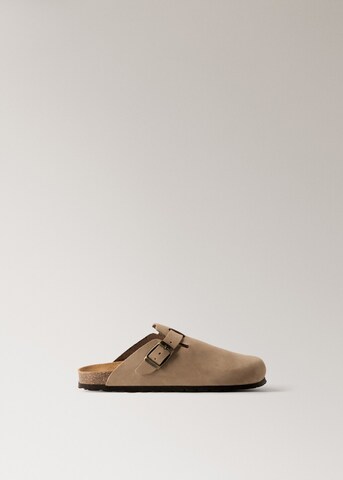 MANGO Pantolette 'Pim' in Braun