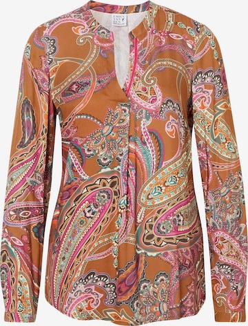 Emily Van Den Bergh Bluse in Braun: Vorderseite