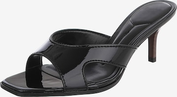 Ital-Design Mules in Black: front