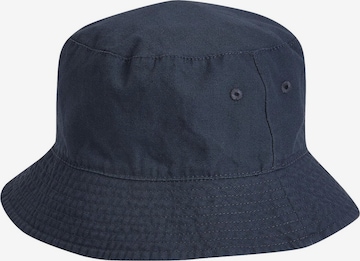 Chapeau Next en bleu : devant