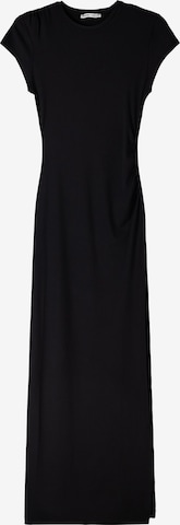 Bershka Jurk in Zwart: voorkant