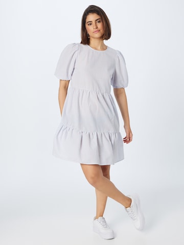 SISTERS POINT Dress 'VECA' in White