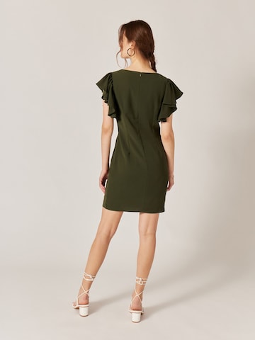 Robe de cocktail 'Lenipraza' NAF NAF en vert