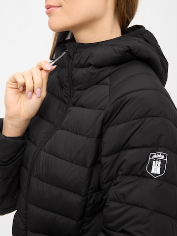 Derbe Between-Season Jacket 'Lightby' in Black