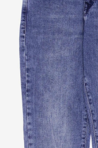 SAINT TROPEZ Jeans in 28 in Blue