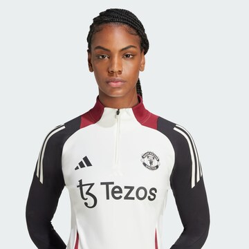 T-shirt fonctionnel 'Manchester United Tiro 24' ADIDAS PERFORMANCE en blanc