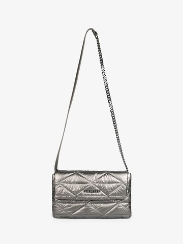 Scalpers Shoulder Bag in Grey