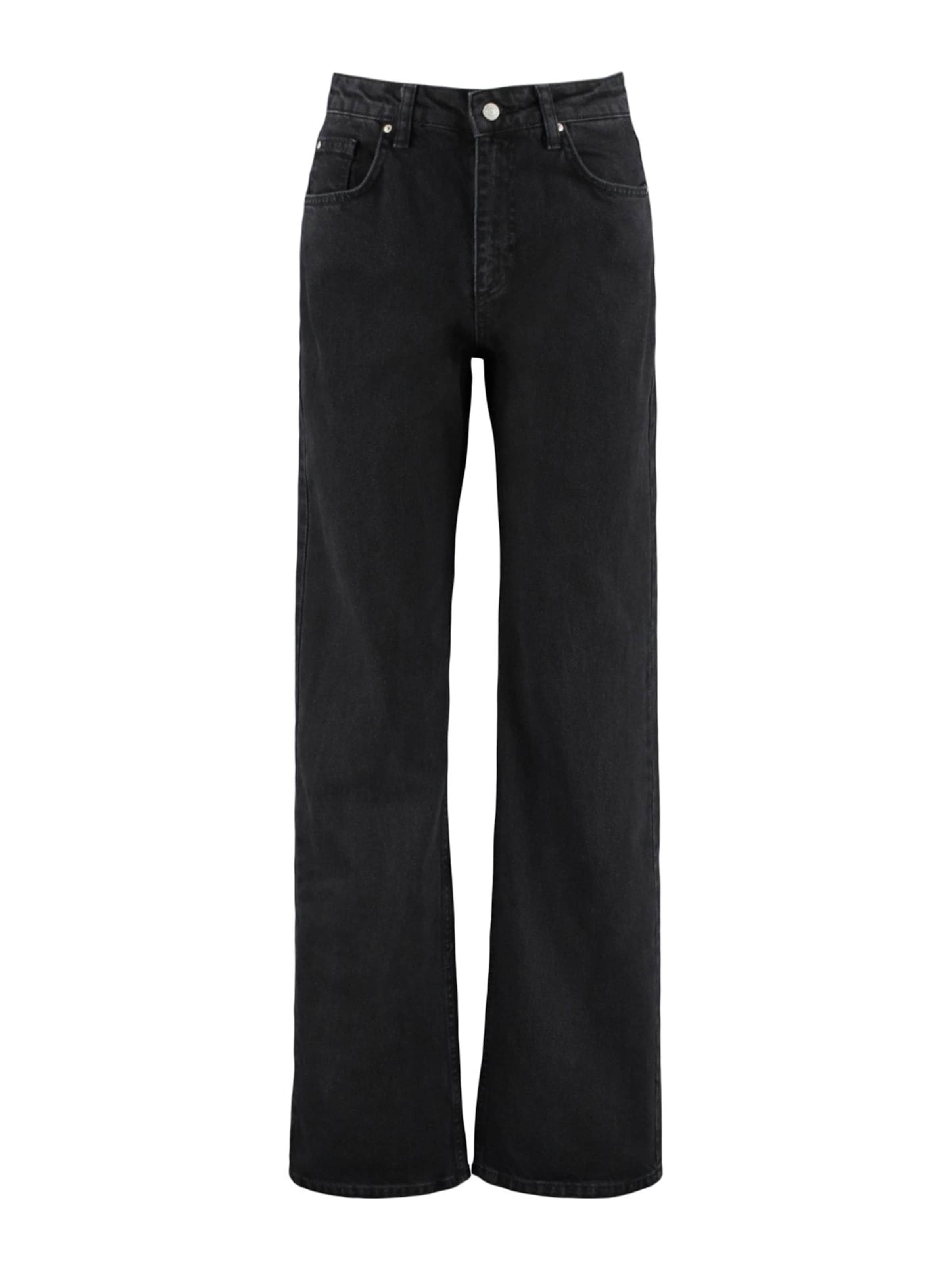 Trendyol Regular Jeans i svart: framsida