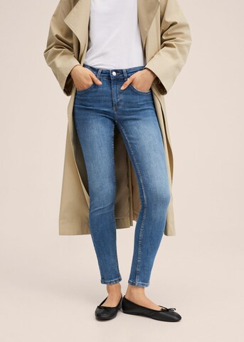 Skinny Jean 'Pushup' MANGO en bleu : devant