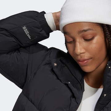 ADIDAS SPORTSWEAR Outdoorjacka i svart