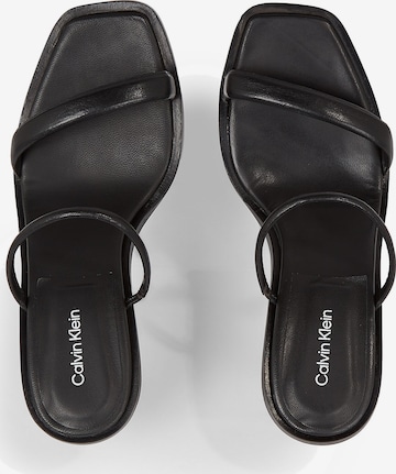 Calvin Klein - Zapatos abiertos en negro