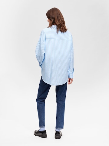 SELECTED FEMME Bluse i blå