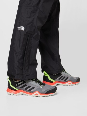 THE NORTH FACE Regular Workout Pants 'Scalino' in Black