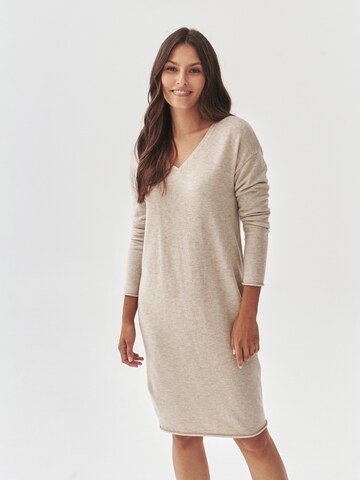 Robes en maille 'HOPE' TATUUM en beige : devant