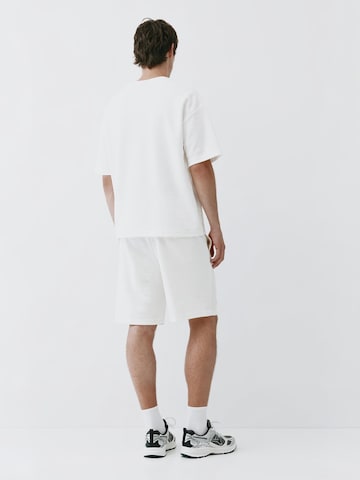 Loosefit Pantaloni di Pull&Bear in bianco