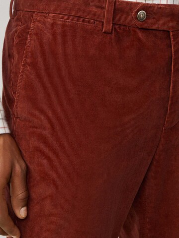 Coupe slim Pantalon chino 'Kensington' Hackett London en marron