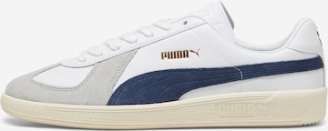 PUMA - Sapatilhas baixas 'Army Trainer' em branco: frente