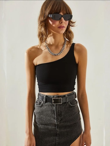 Bianco Lucci - Top em preto: frente