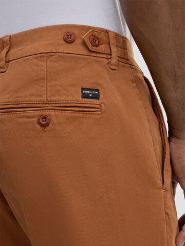 STRELLSON Regular Chino 'Rion' in Geel