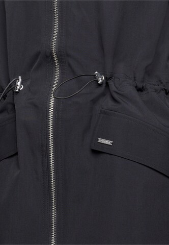 Veste de sport 'Clay' Aim'n en noir