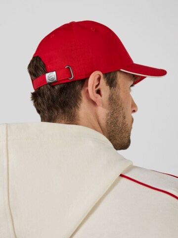 FC BAYERN MÜNCHEN Cap in Red