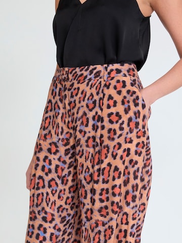 Lola Casademunt - Loosefit Pantalón en marrón
