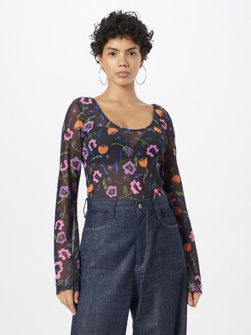 Monki Shirt in Zwart: voorkant