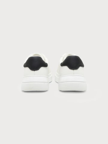Calvin Klein Jeans - Zapatillas deportivas 'ANNIE' en blanco
