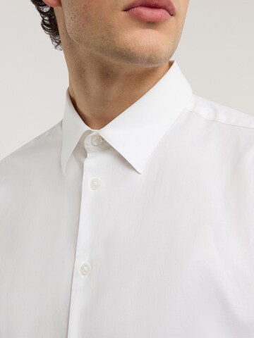 Trussardi - Ajuste regular Camisa en blanco