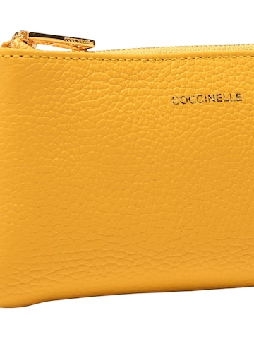 Coccinelle Etui 'COCCINELLE ALIAS'‌‌‌‌‌ in Gelb