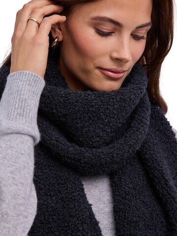 FALKE Scarf in Grey