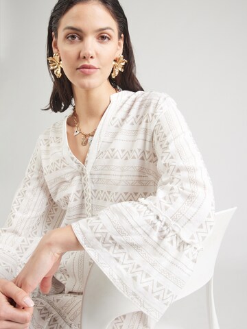 Robe 'VIEtna' VILA en blanc